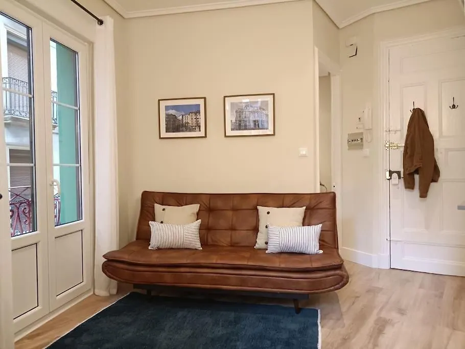 Hiruki Apartment Old Town Bilbao 0*,